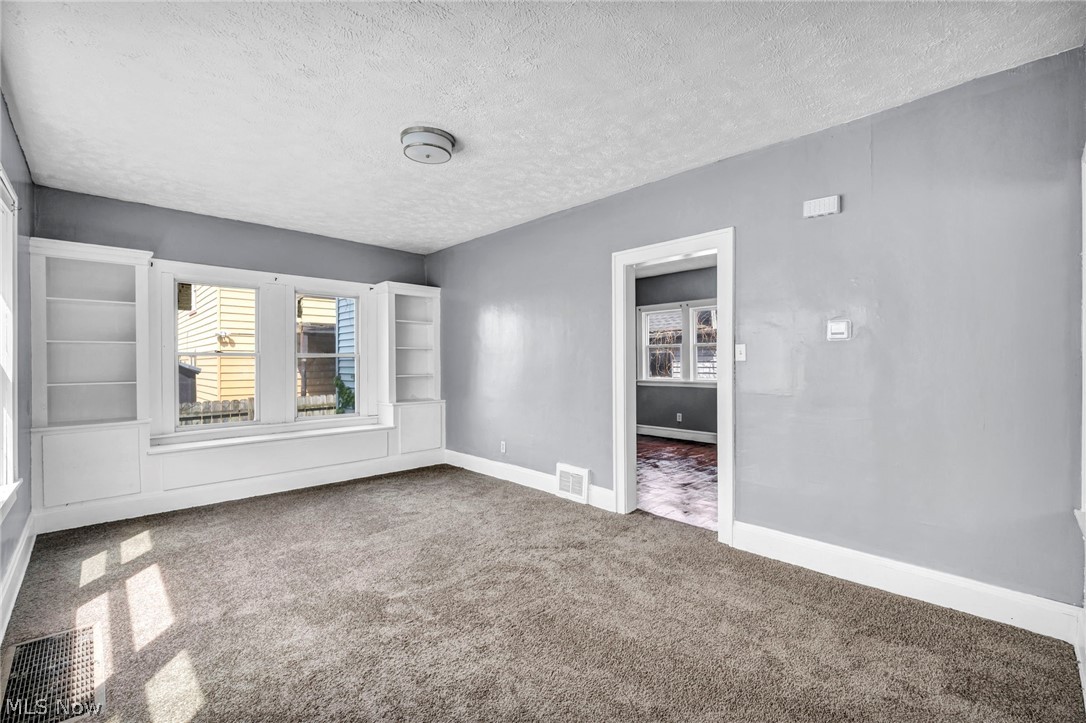 3600 E 75th Street Cleveland OH 44105