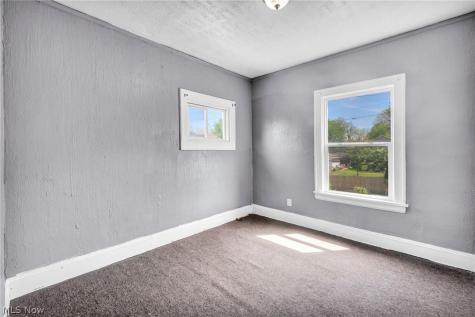 3600 E 75th Street Cleveland OH 44105