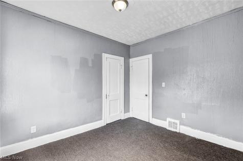 3600 E 75th Street Cleveland OH 44105