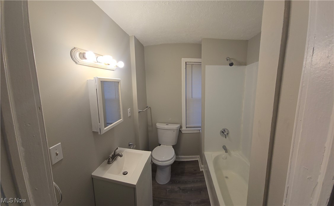 842 E 143rd Street Cleveland OH 44110