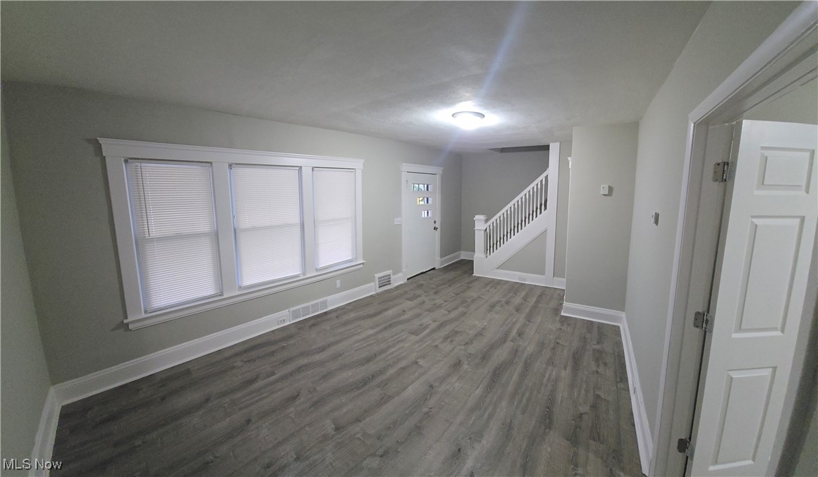 842 E 143rd Street Cleveland OH 44110