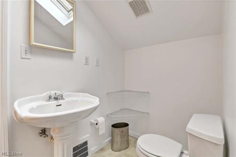 19255 Malvern Avenue Rocky River OH 44116
