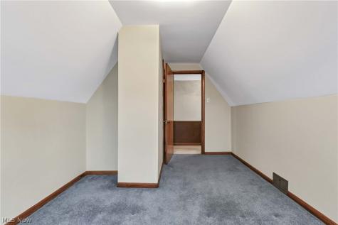 19255 Malvern Avenue Rocky River OH 44116