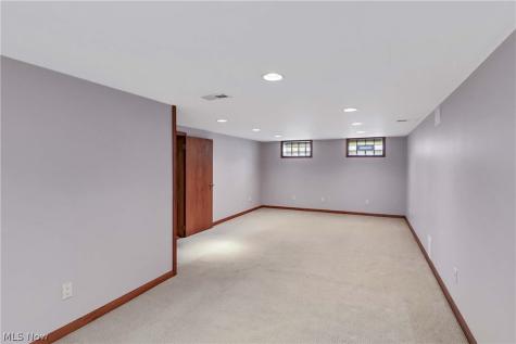 19255 Malvern Avenue Rocky River OH 44116