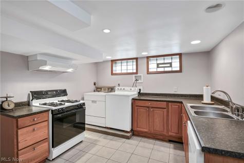 19255 Malvern Avenue Rocky River OH 44116