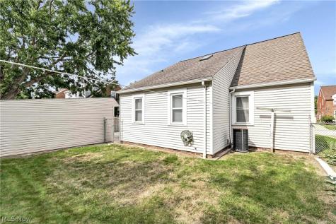 19255 Malvern Avenue Rocky River OH 44116