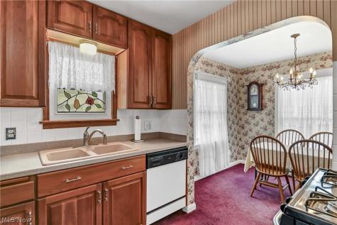 19255 Malvern Avenue Rocky River OH 44116