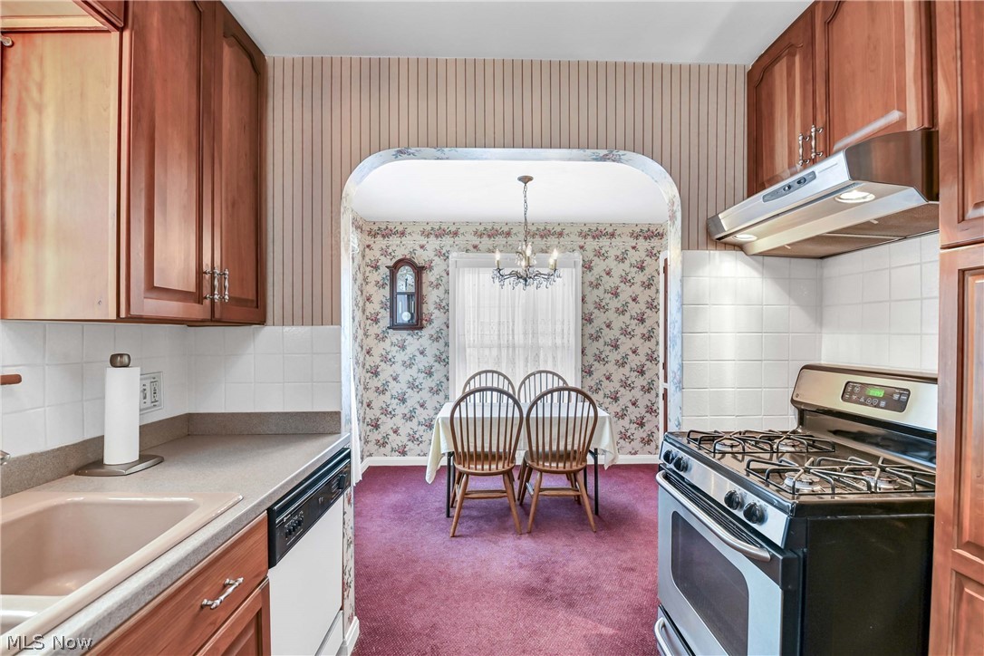 19255 Malvern Avenue Rocky River OH 44116