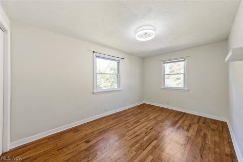 1184 Orlando Avenue Akron OH 44320