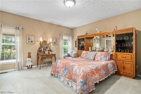 3981 Timber Walk Lorain OH 44053