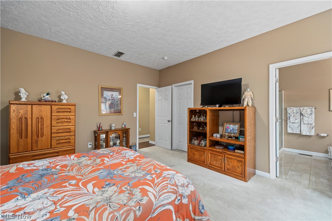 3981 Timber Walk Lorain OH 44053