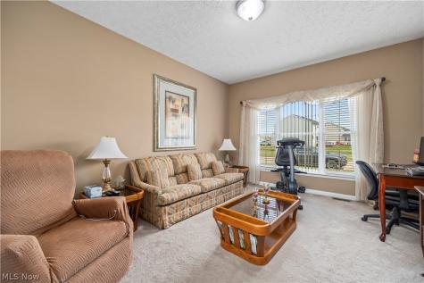 3981 Timber Walk Lorain OH 44053
