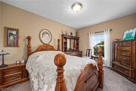 3981 Timber Walk Lorain OH 44053