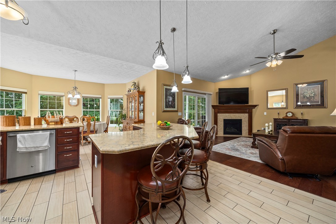 3981 Timber Walk Lorain OH 44053