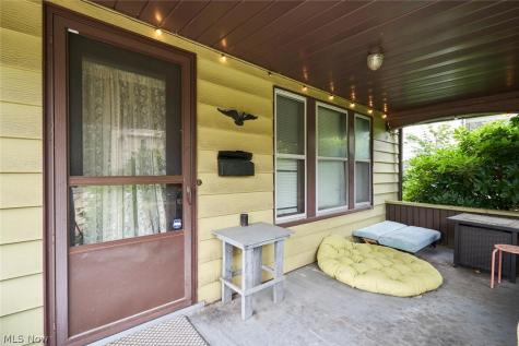 446 E Voris Street Akron OH 44311