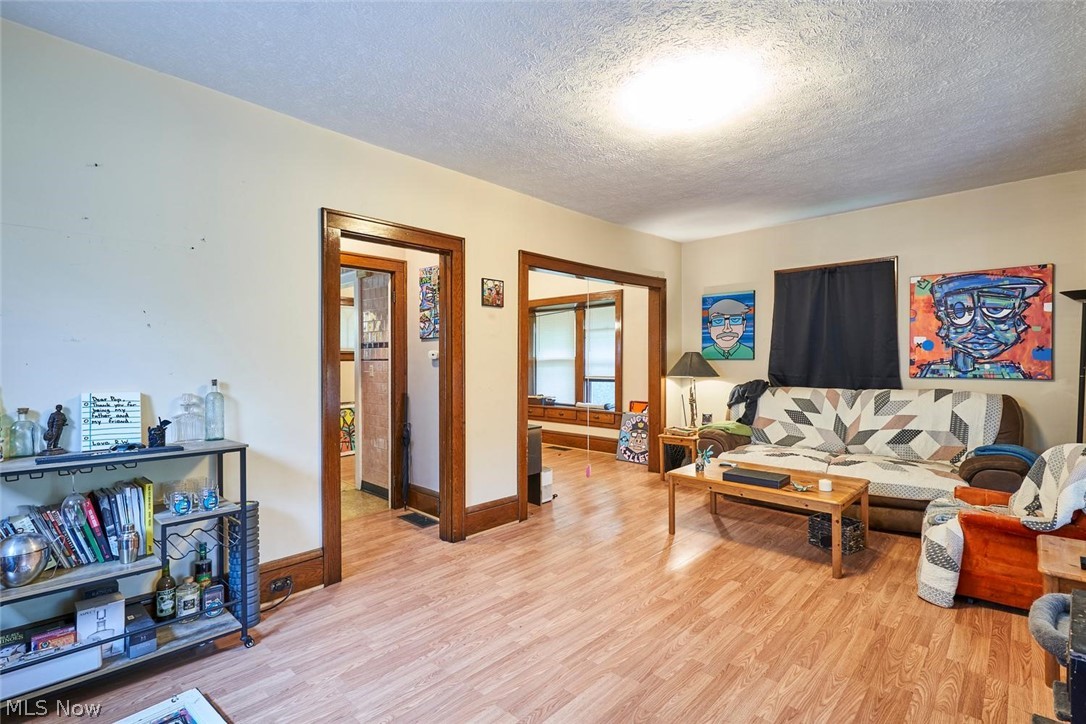 446 E Voris Street Akron OH 44311