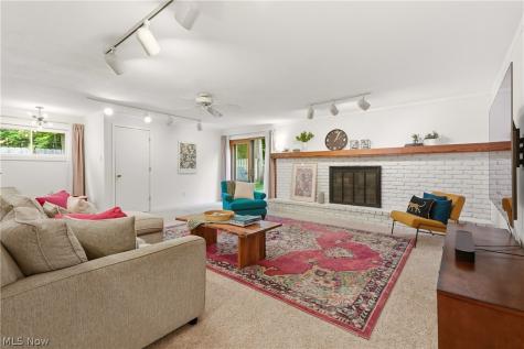 1137 Hillrock Drive South Euclid OH 44121