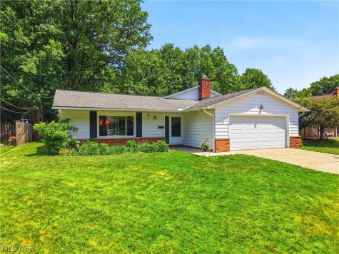 1137 Hillrock Drive South Euclid OH 44121