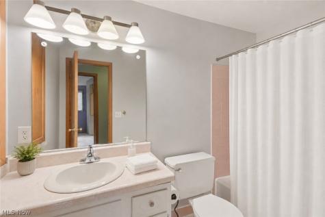 1137 Hillrock Drive South Euclid OH 44121