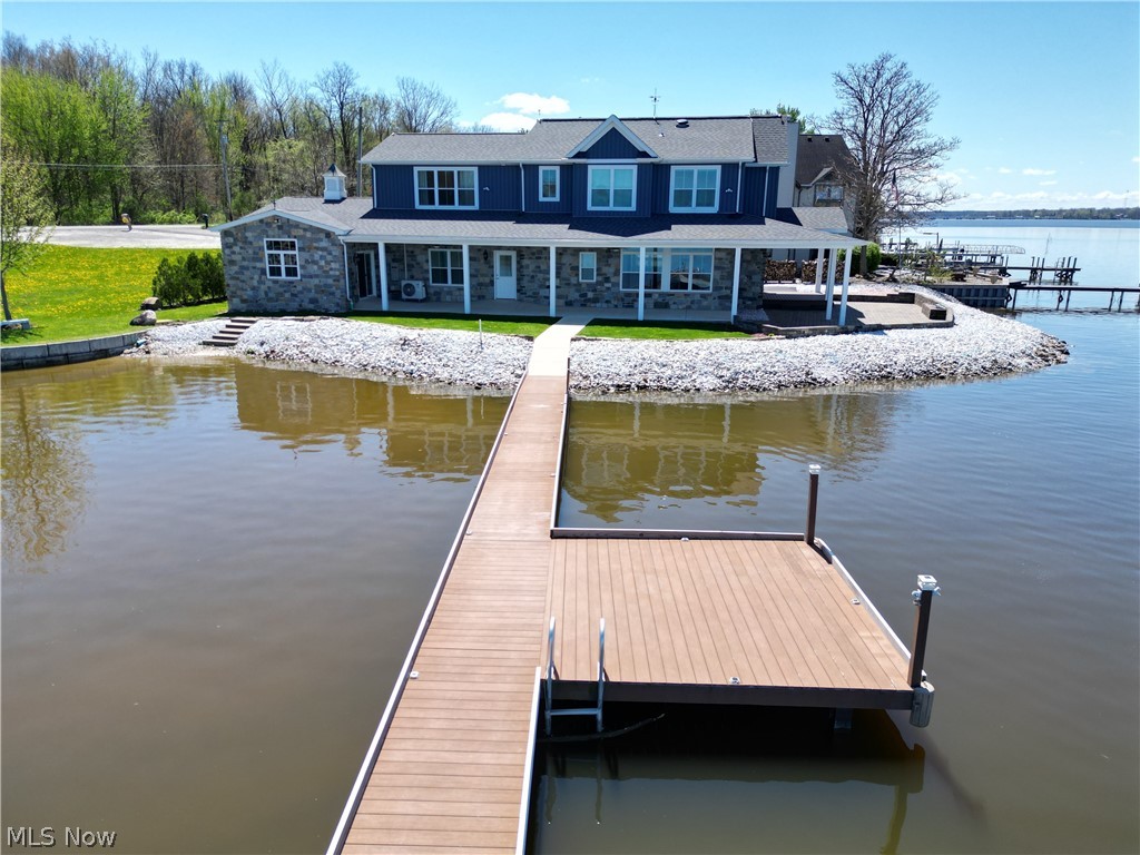 2166 NE River Road Lake Milton OH 44429