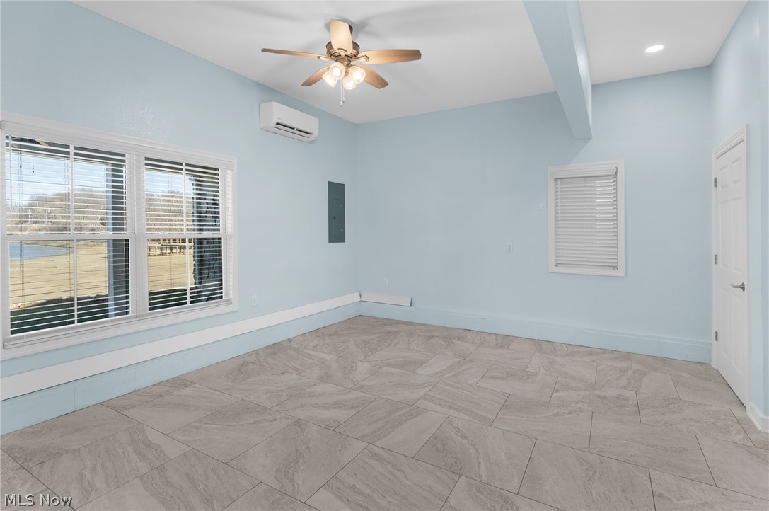 2166 NE River Road Lake Milton OH 44429