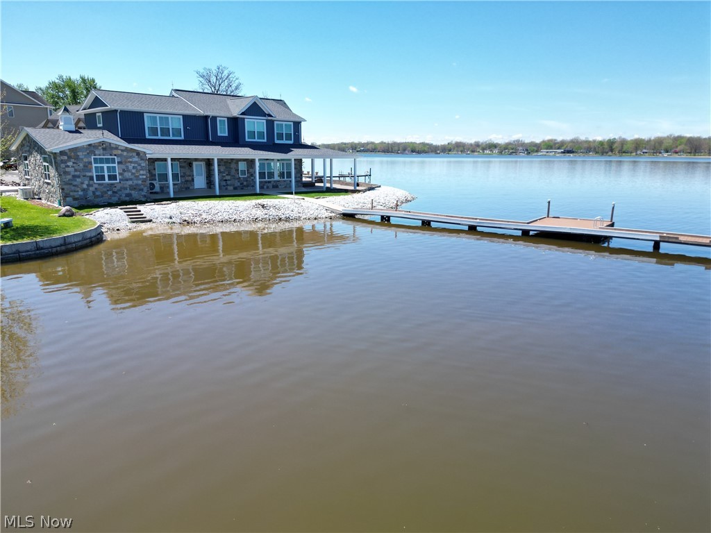 2166 NE River Road Lake Milton OH 44429