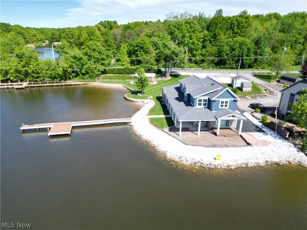 2166 NE River Road Lake Milton OH 44429