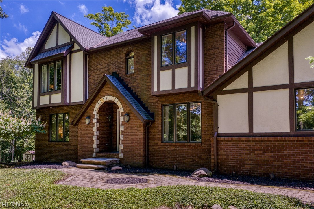 11535 Blackberry Lane Chesterland OH 44026