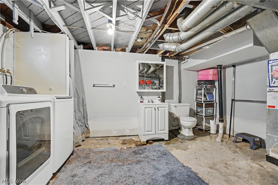1623 Sunset Avenue Akron OH 44301