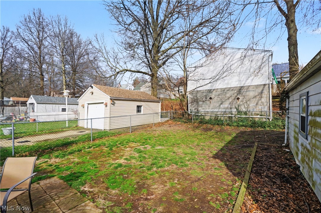 1623 Sunset Avenue Akron OH 44301
