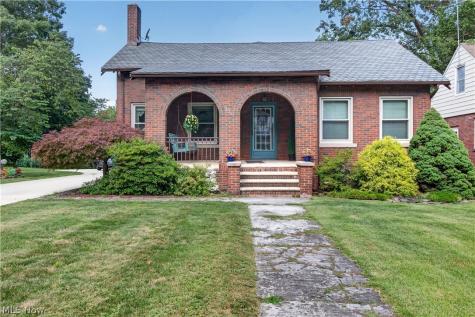 156 Woodhill Drive Amherst OH 44001