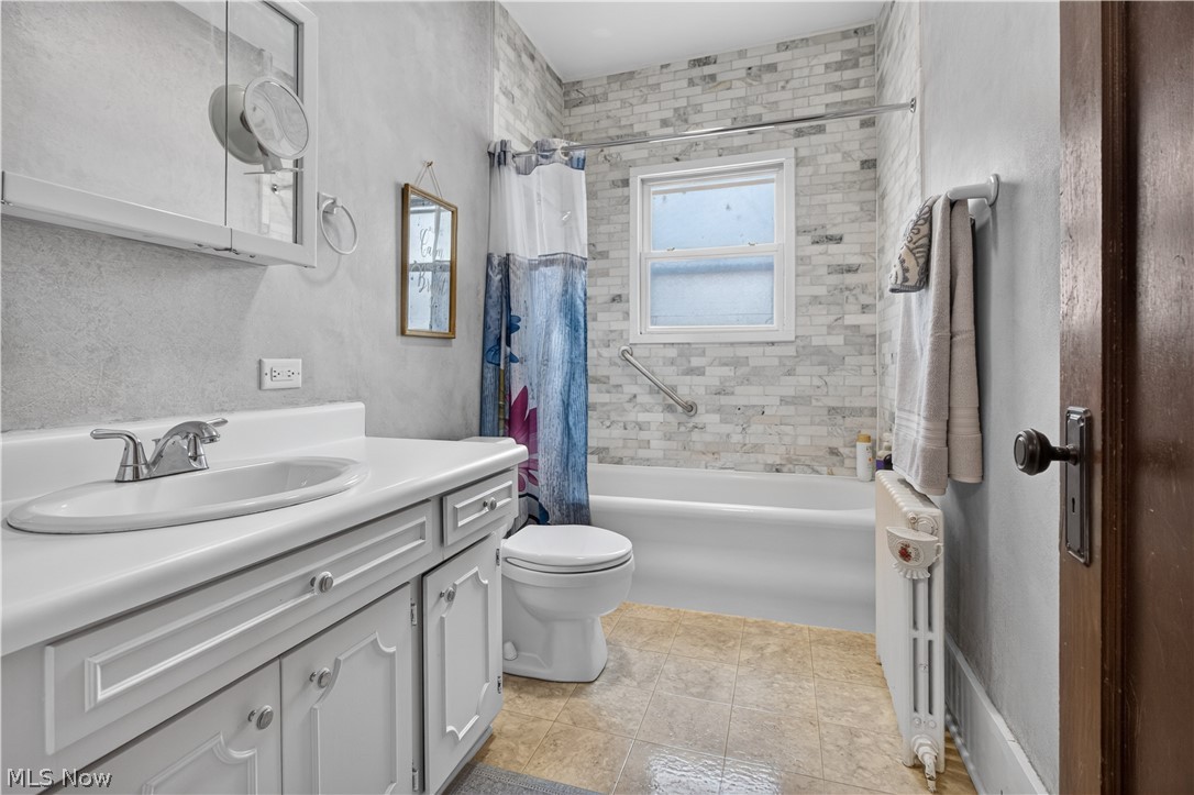 156 Woodhill Drive Amherst OH 44001