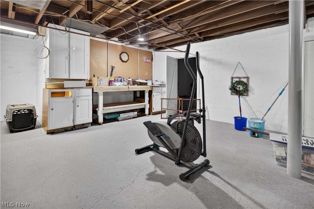 156 Woodhill Drive Amherst OH 44001
