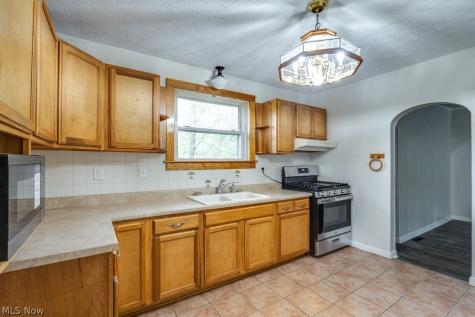 3480 Jones Street Ravenna OH 44266