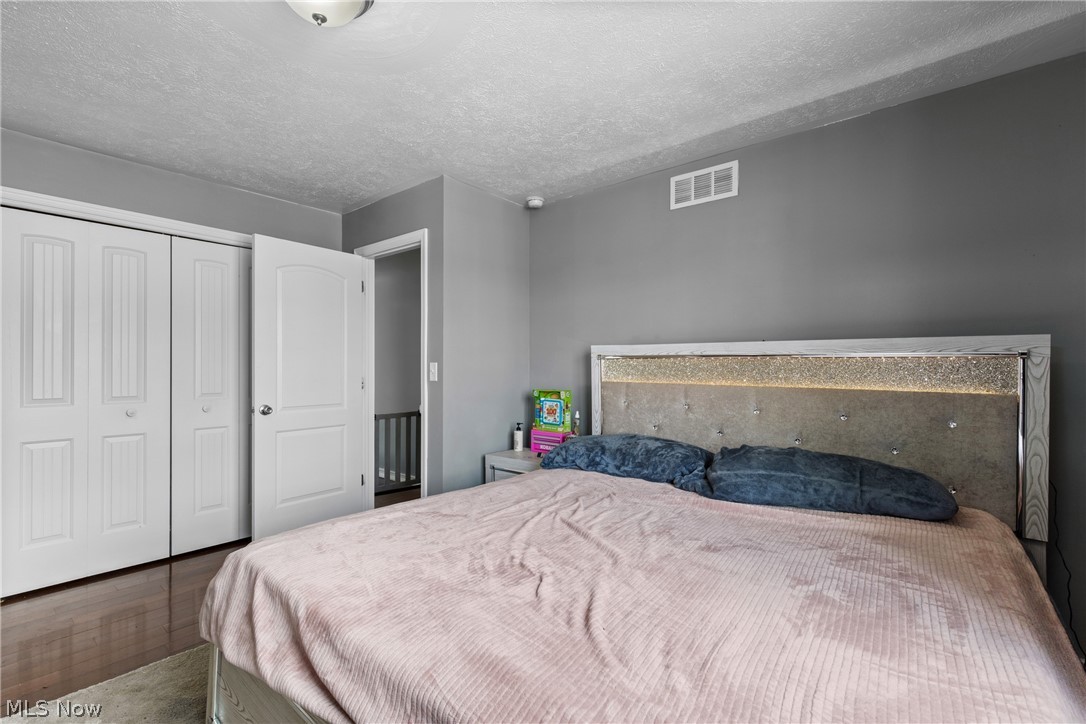 935 Logan Avenue Toronto OH 43964