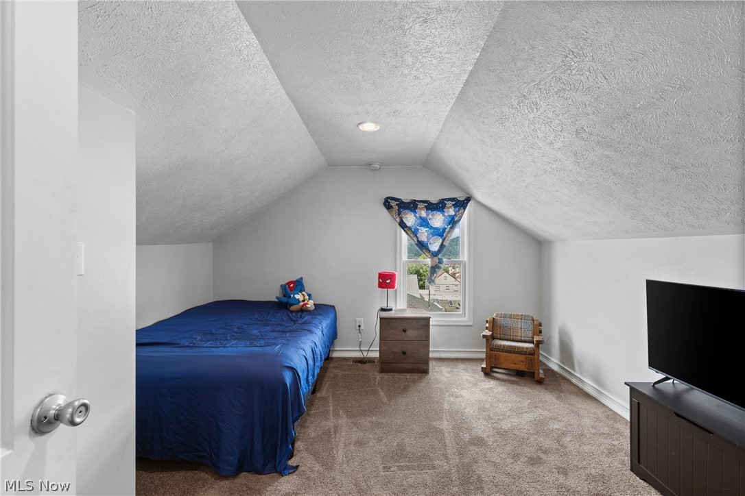 935 Logan Avenue Toronto OH 43964