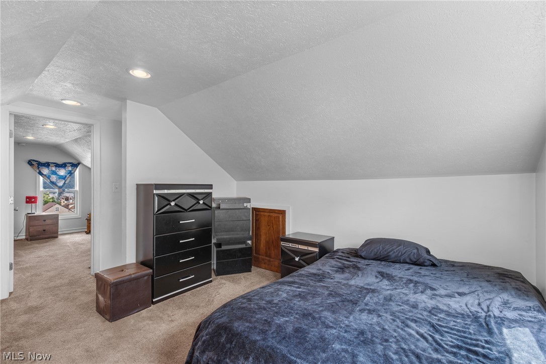 935 Logan Avenue Toronto OH 43964