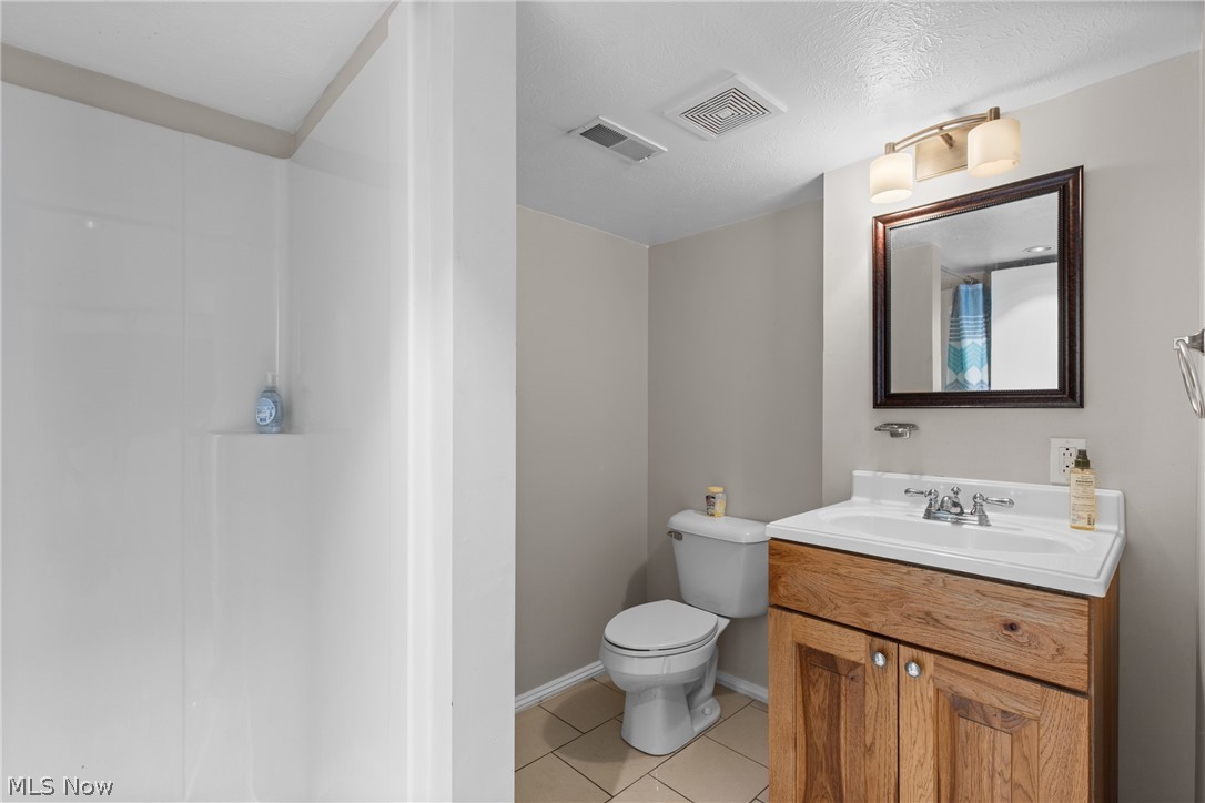 935 Logan Avenue Toronto OH 43964