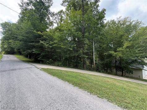 2699 Ruswil Drive Millersburg OH 44654