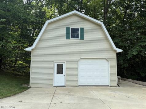 2699 Ruswil Drive Millersburg OH 44654
