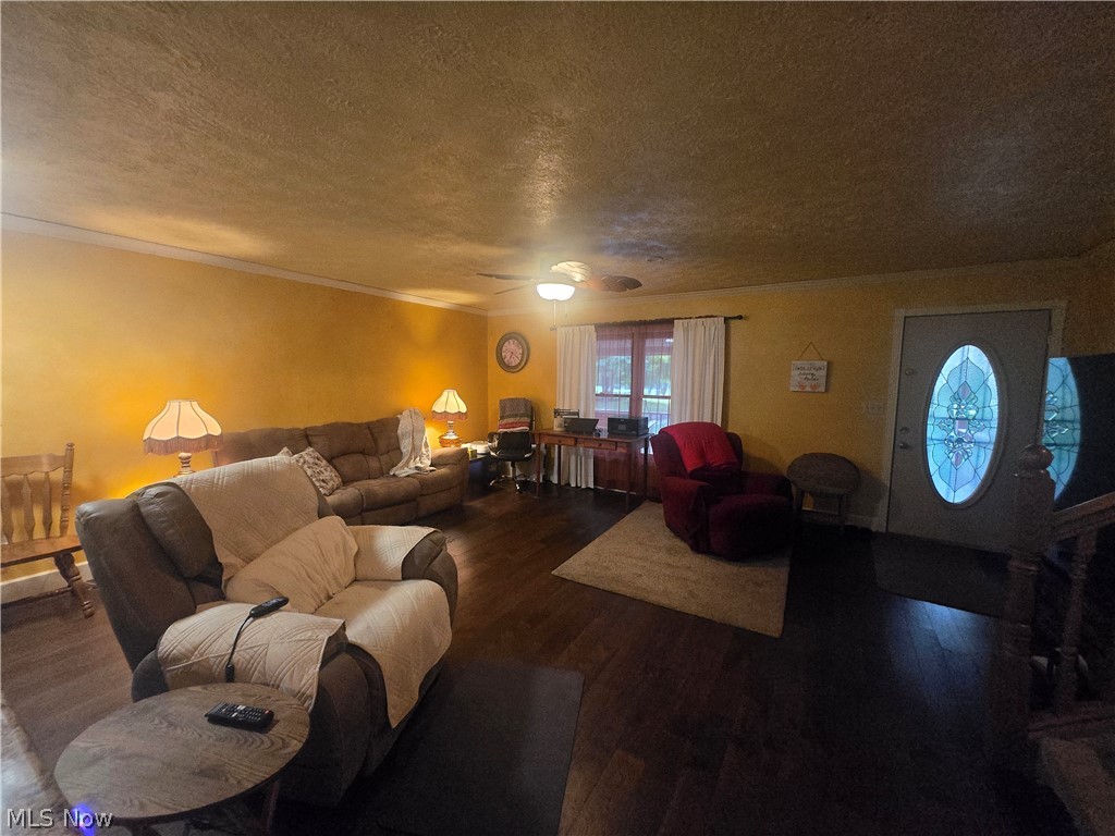 1185 Ellsworth Bailey Road SW Lordstown OH 44481