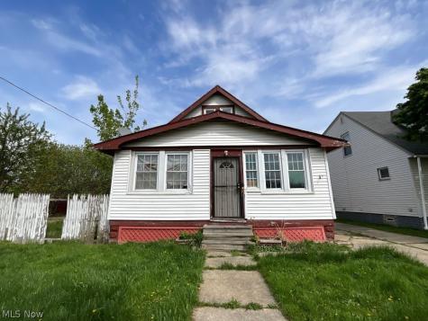 1257 E 170th Street Cleveland OH 44110