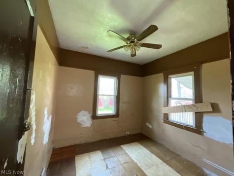 1257 E 170th Street Cleveland OH 44110