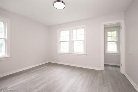 848 Beverly Road Cleveland Heights OH 44121