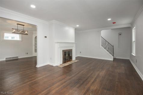 848 Beverly Road Cleveland Heights OH 44121
