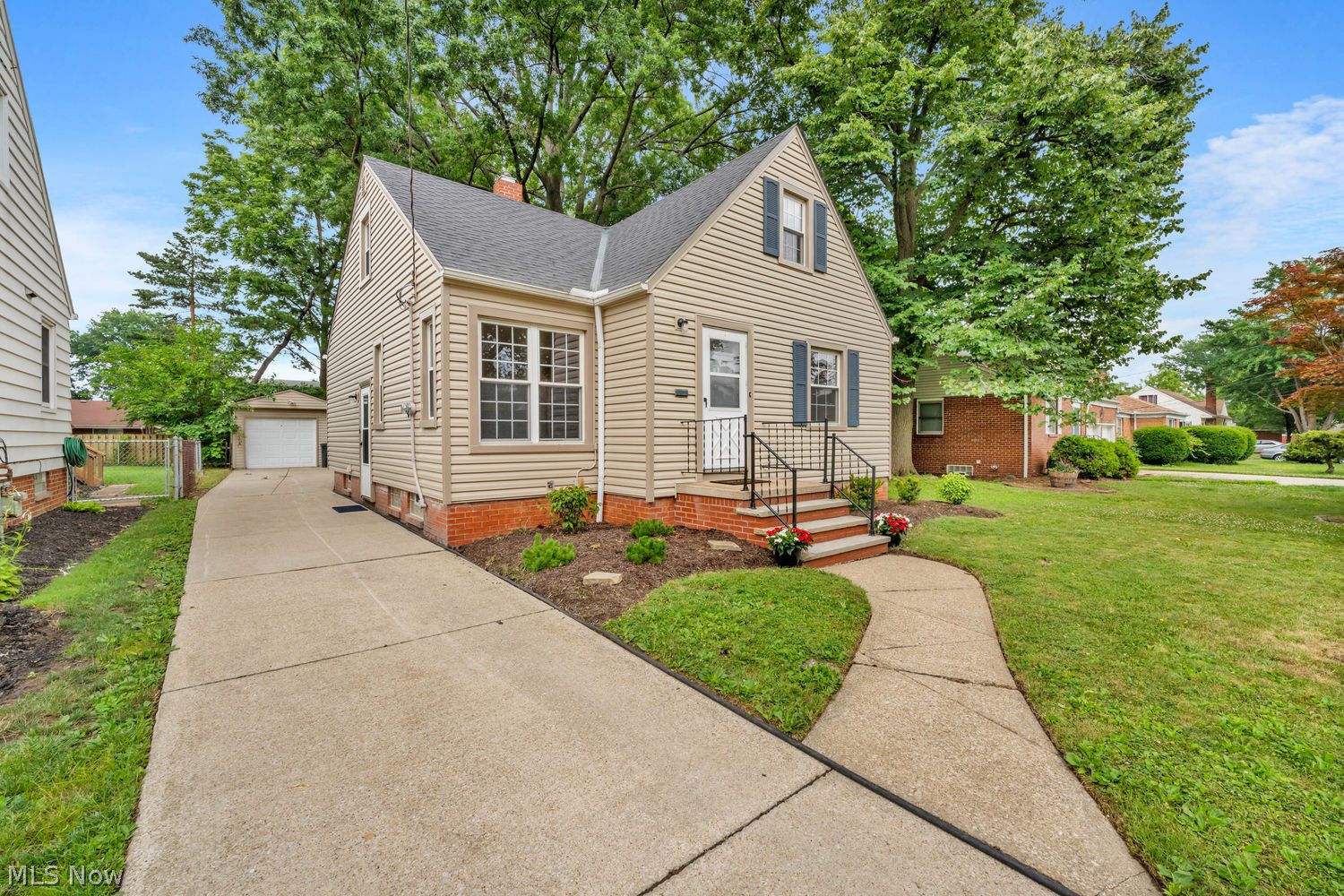 20356 Orchard Grove Avenue Rocky River OH 44116