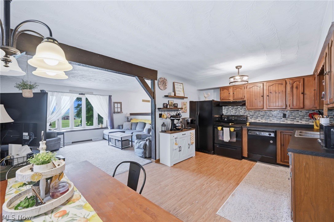 41534 Alderlick Road Wellsville OH 43968