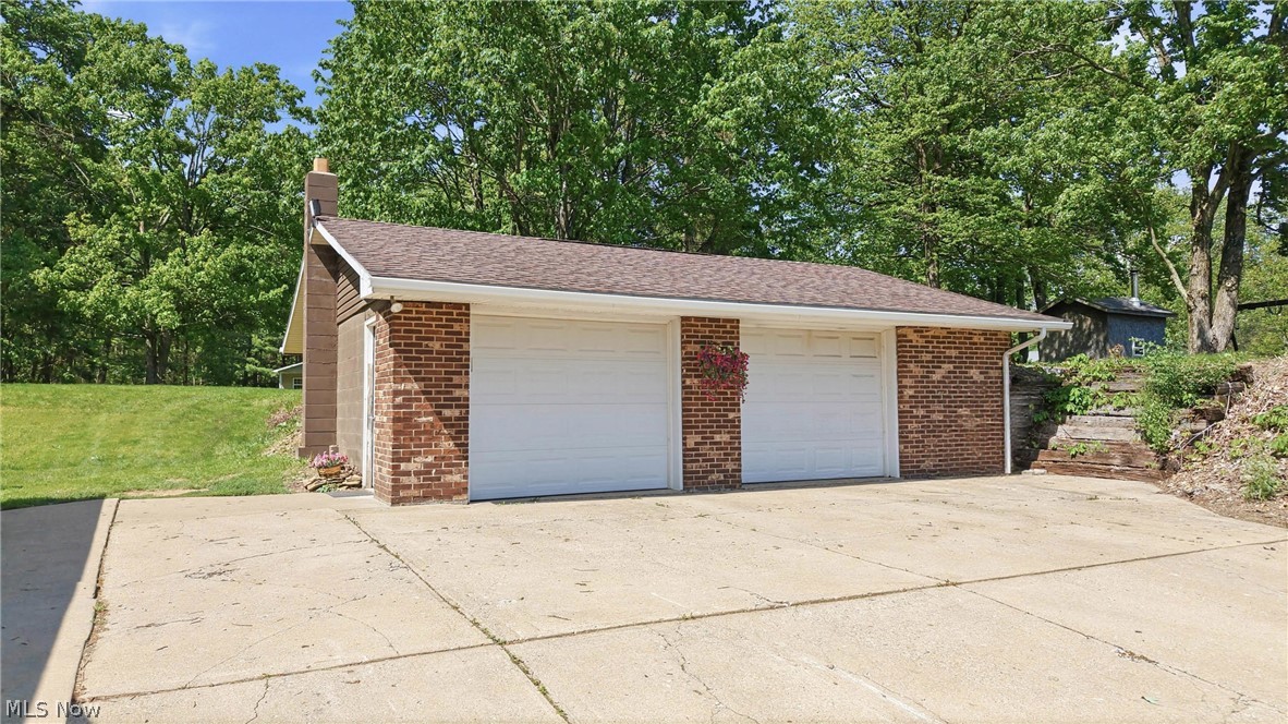 41534 Alderlick Road Wellsville OH 43968