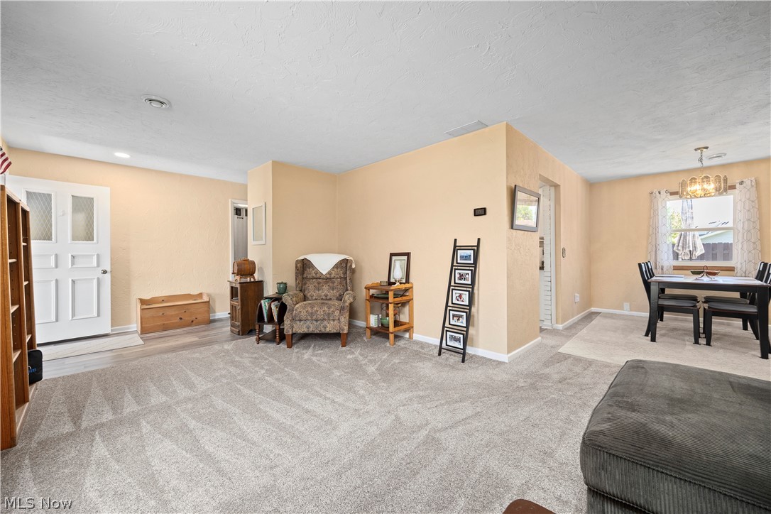 5290 Kevin Street Sheffield Village OH 44054