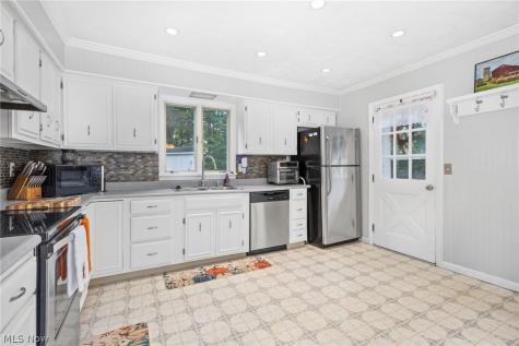 574 Township Road 101 West Salem OH 44287